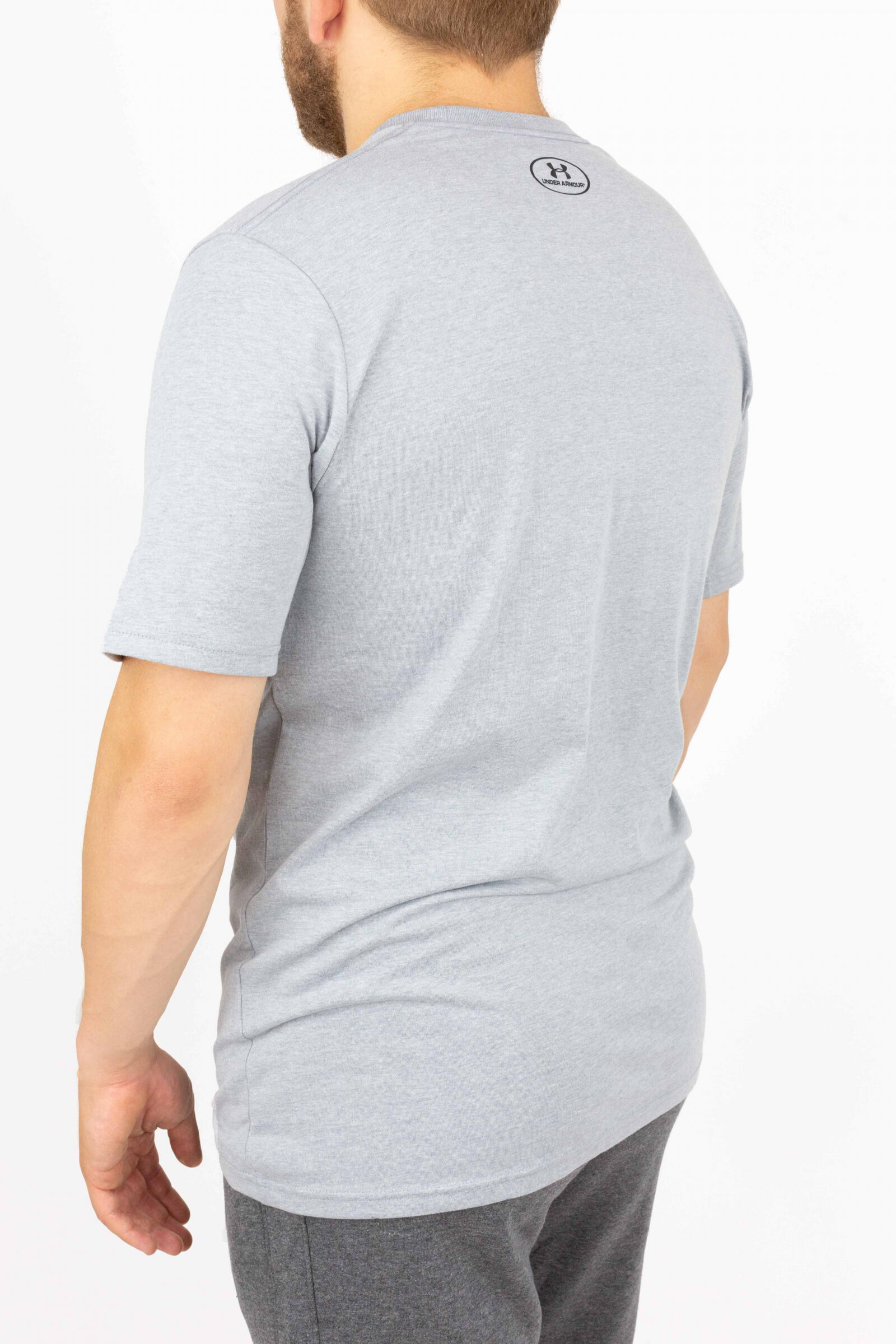 Under Armour Camiseta Con Logotipo Grande Gris 3/3