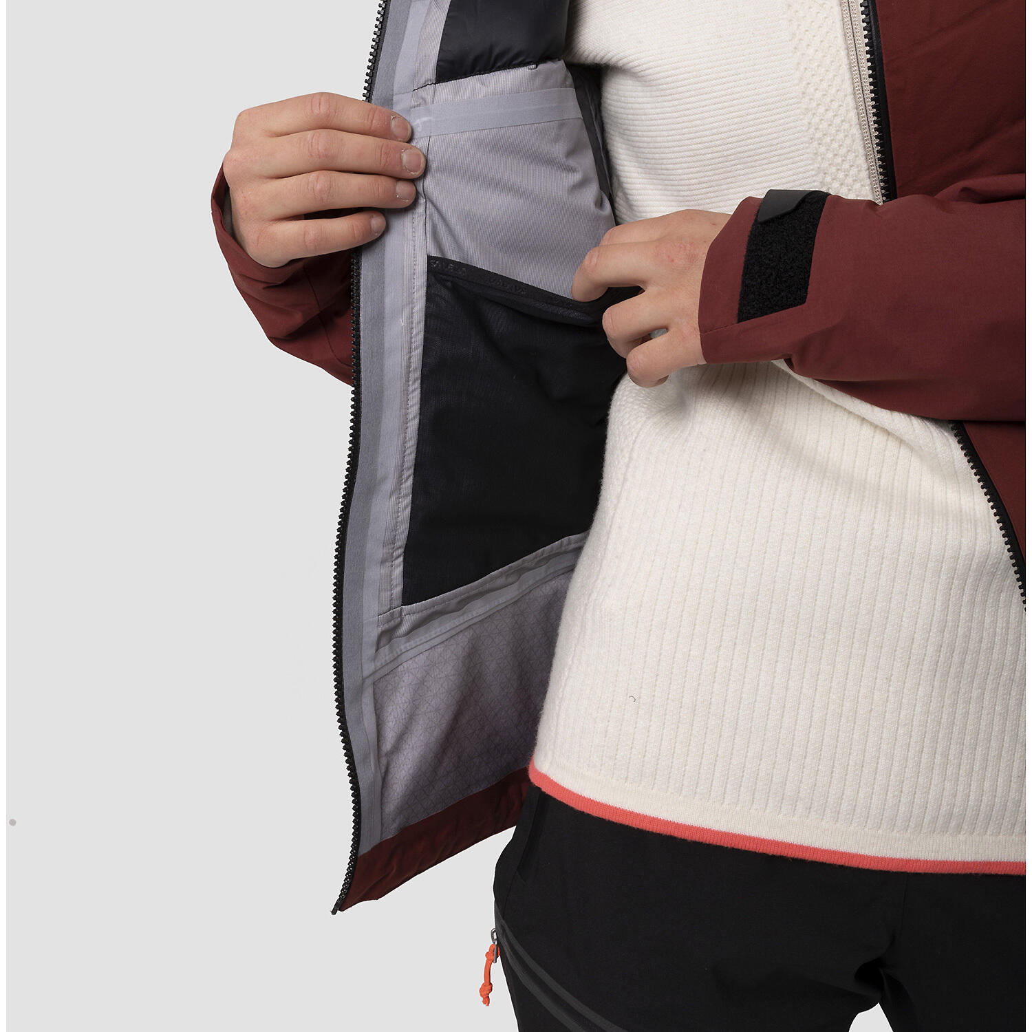 Damen Funktionsjacke W SELLA PTX 3L HYBRID JACKET 6/7