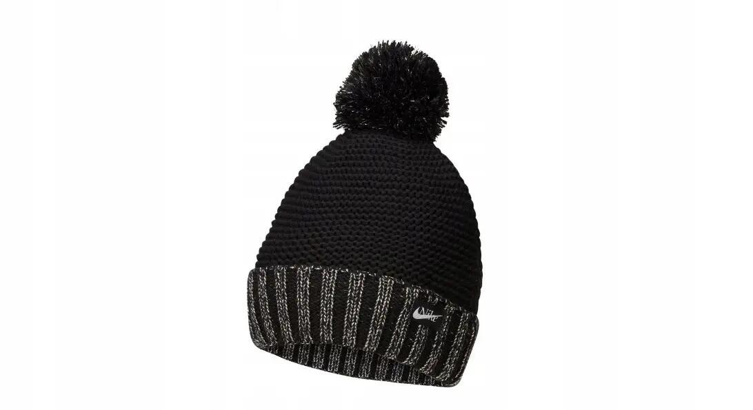 Căciulă acrilică simplă Nike 4/4