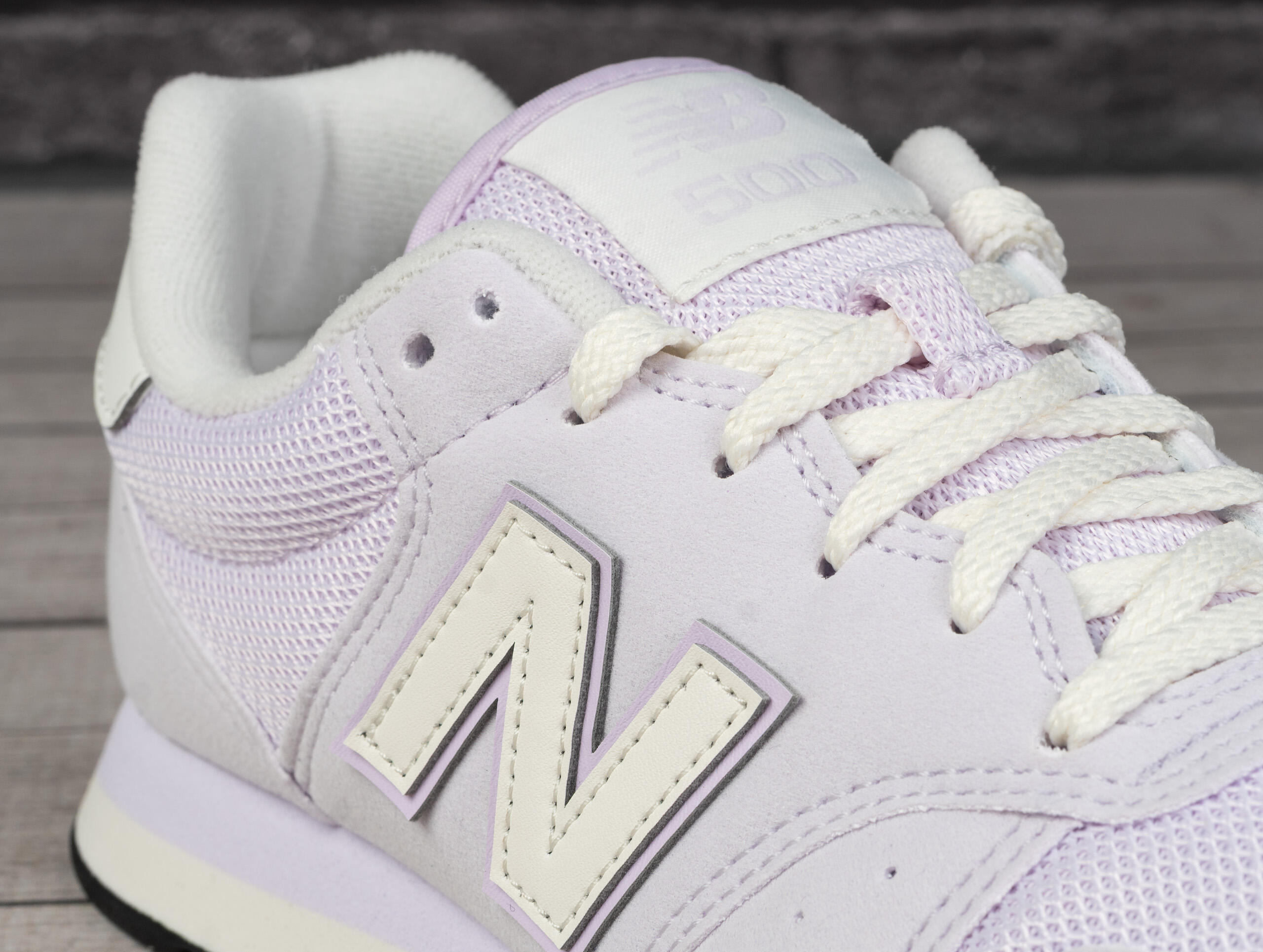 Buty damskie sportowe New Balance 6/6