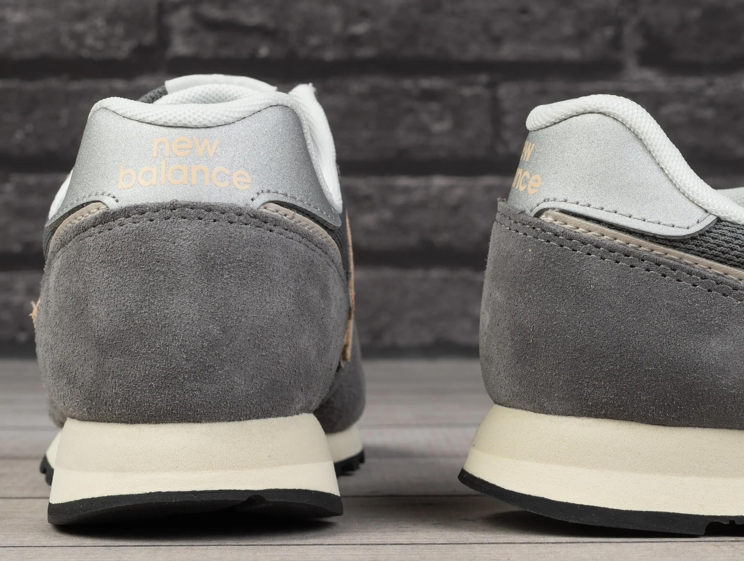 Buty damskie sportowe do chodzenia New Balance 4/7