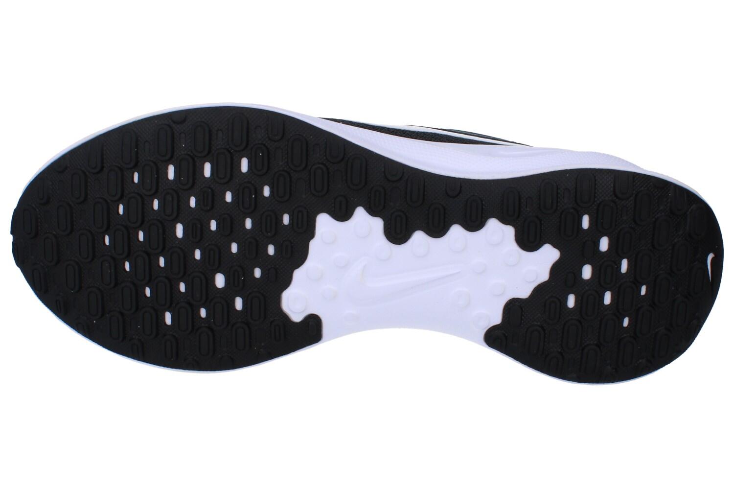 Scarpe Sportive Uomo Nike Revolution 7 5/7
