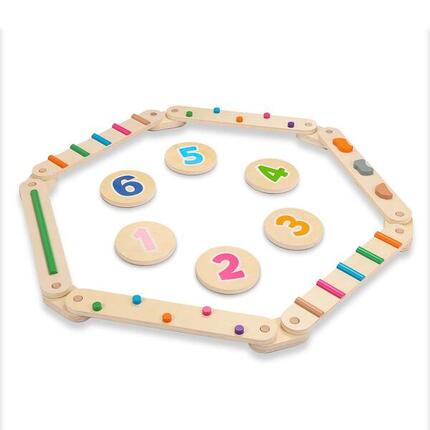 Holz-Balanceweg für Kinder mit Zahlen