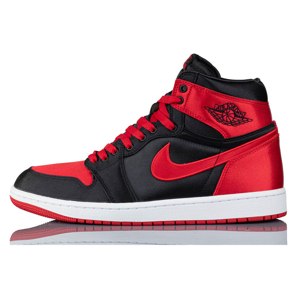 Ténis Wmns Air Jordan 1 Retro Hi Og 3/7