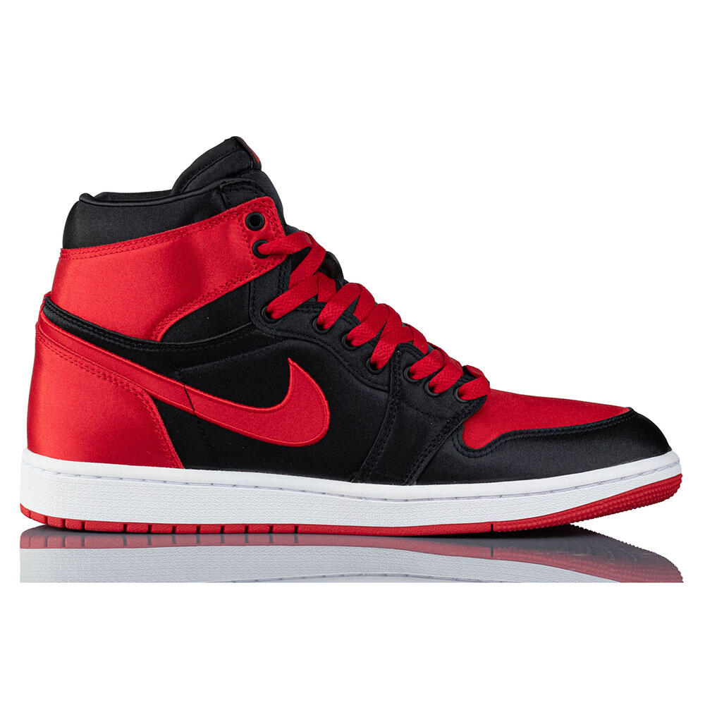 Ténis Wmns Air Jordan 1 Retro Hi Og 2/7