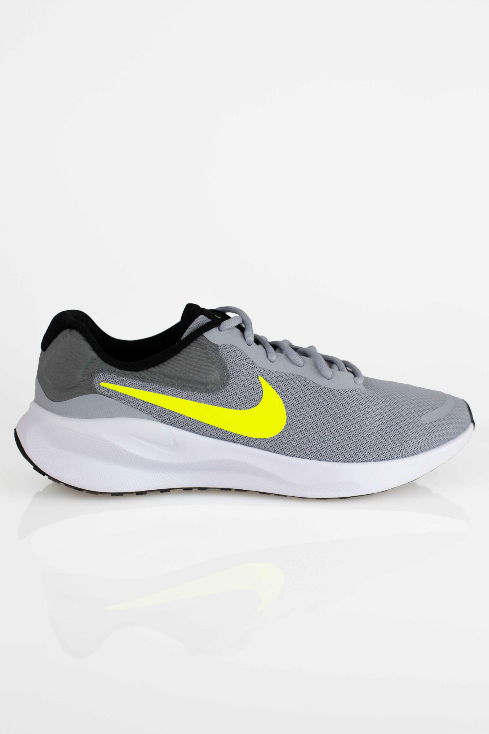 NIKE picture