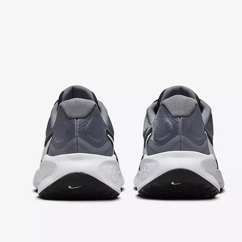 Scarpe Sportive Nike Revolution 7 6/7