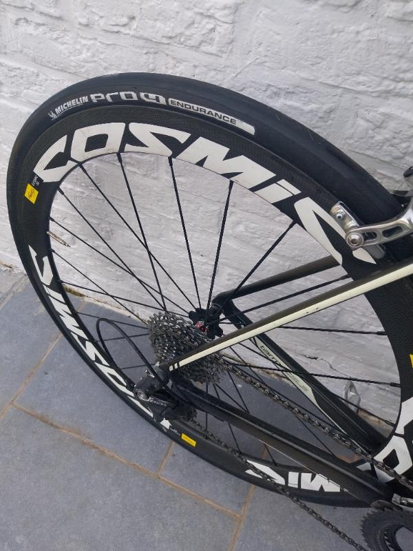 Entre Particuliers - Vélo full carbone Works cavendish 2/6