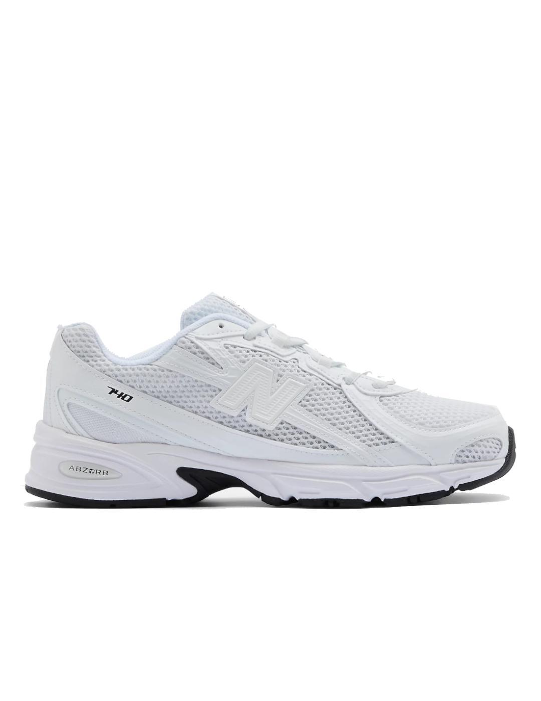 NEW BALANCE picture