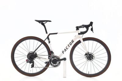 Refurbished rennrad · o2 axs 12v · sehr guter zustand