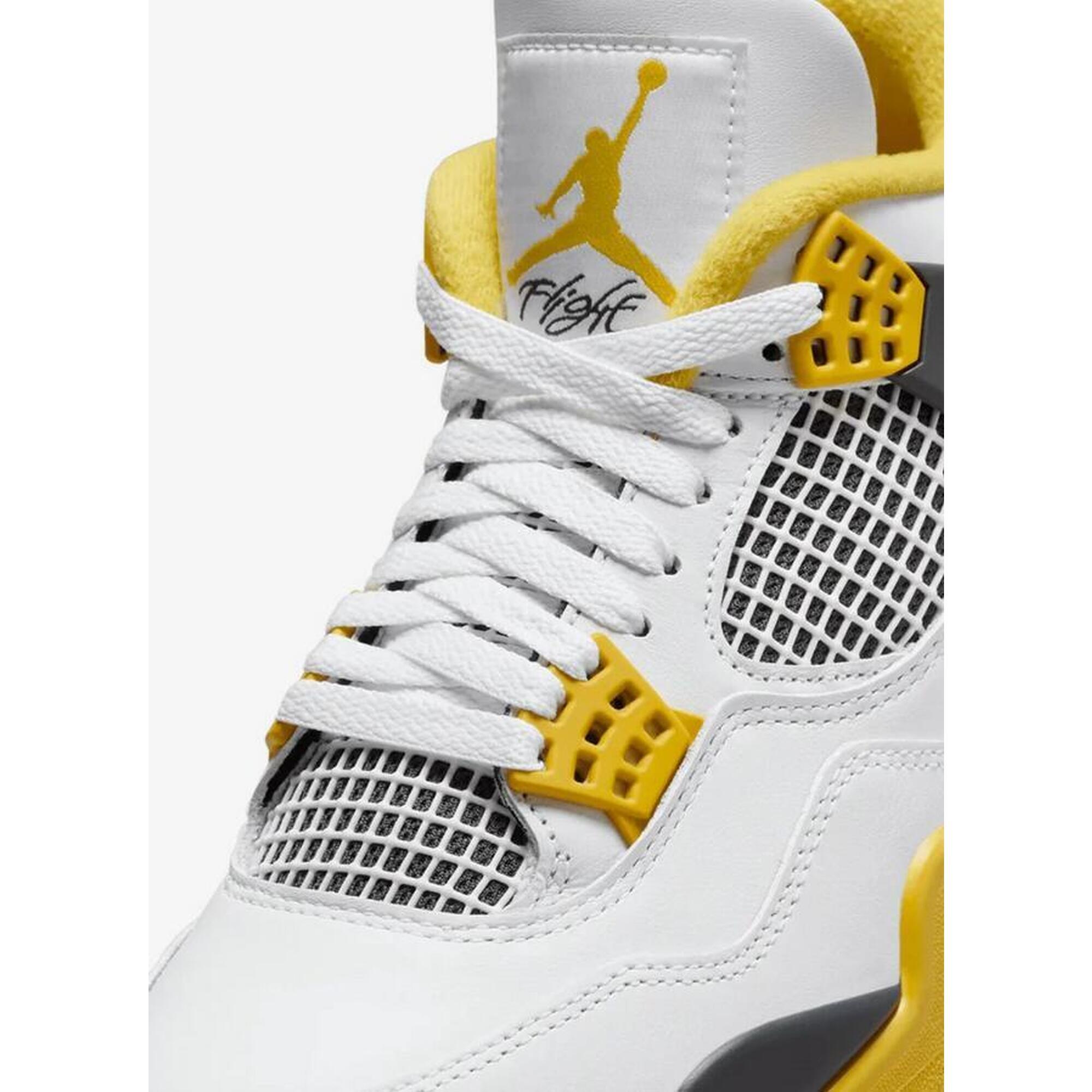 4 Retro Vivid Sulfur