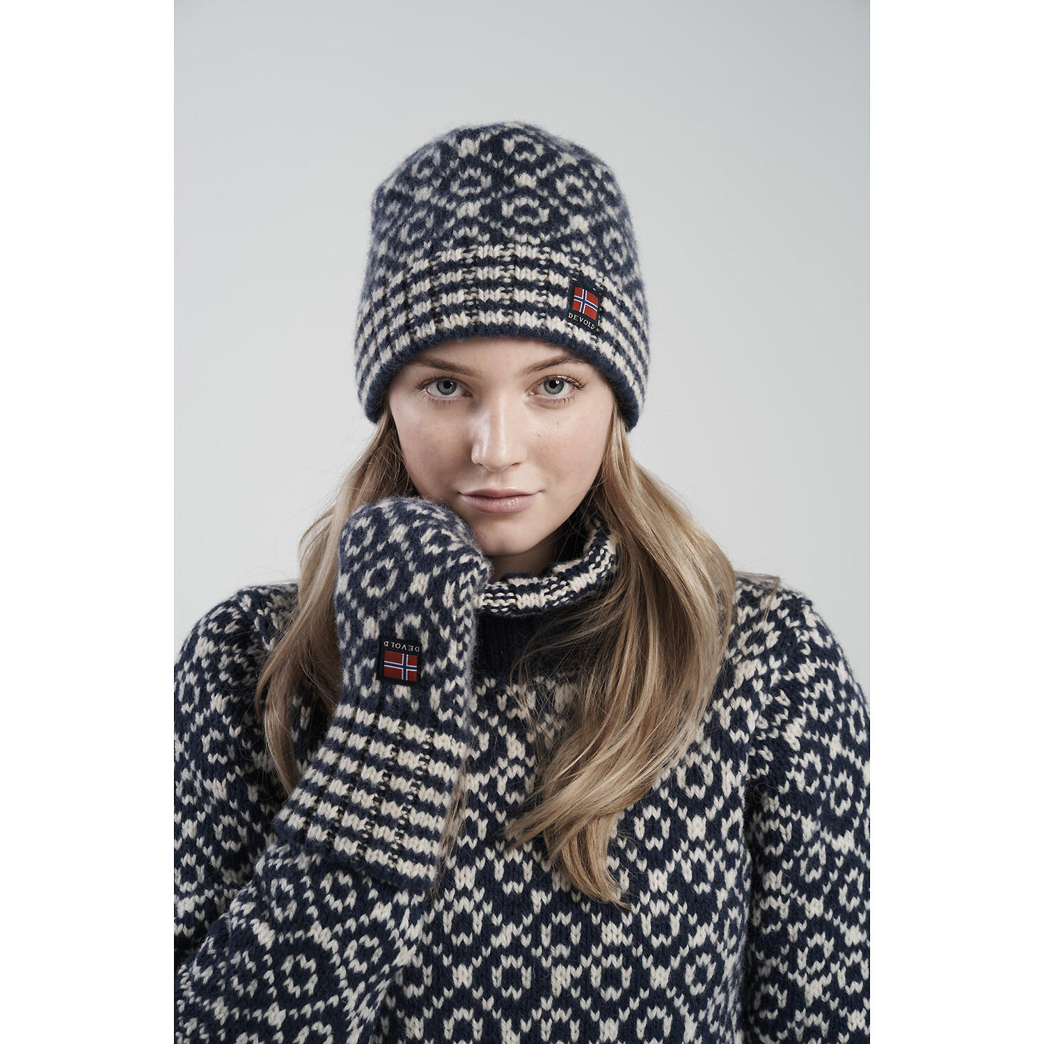 BLACK DIAMOND Sweatshirt SVALBARD WOOL MITTEN