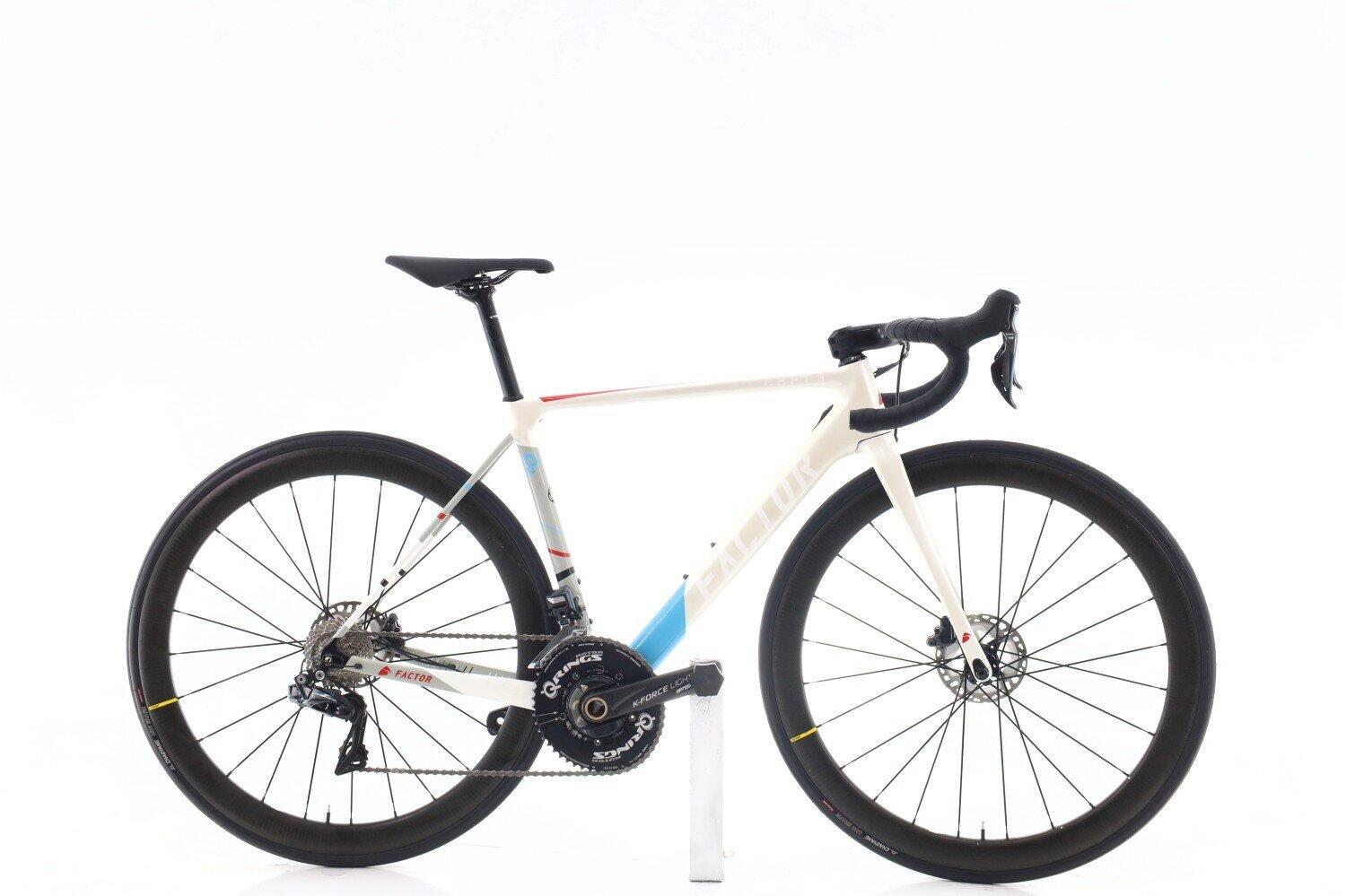 FACTOR Refurbished road bike ·  O2 CHPT3 Di2 11V · Very good condition