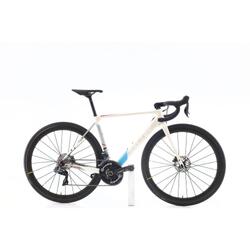 Vélo de route reconditionné · O2 CHPT3 Di2 11V · Très bon état