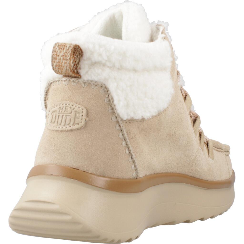 Hey Dude Model Wendy Peak Apres Suede C Kleur Lichtbruin 3/5