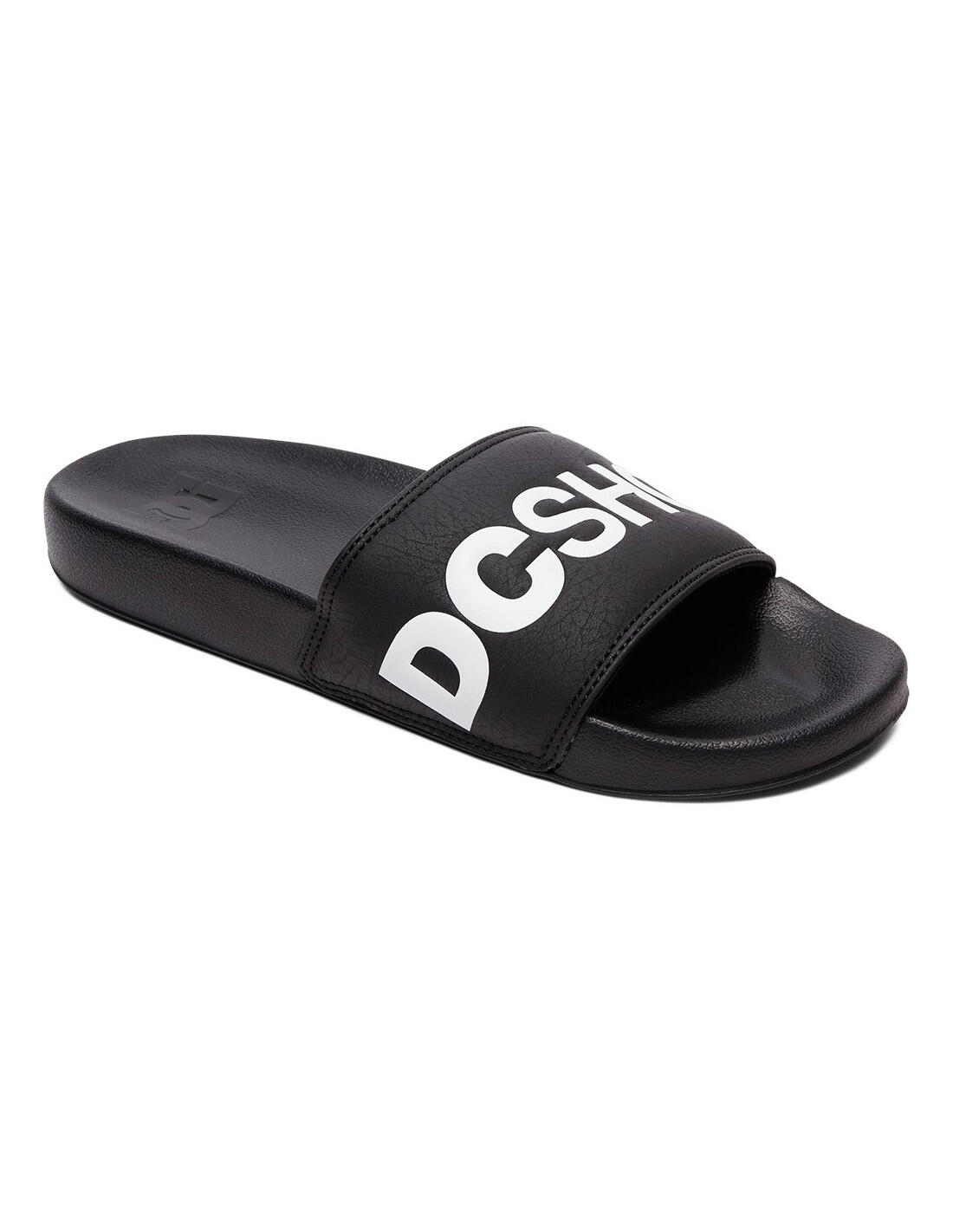 DC SHOES picture