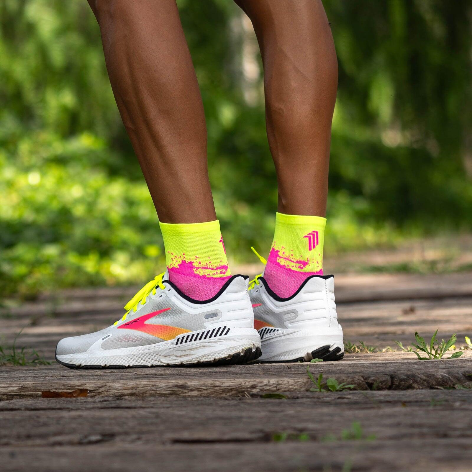 SPLASH PINK - CHAUSSETTES DE COURSE ULTRALÉGÈRES 3/5