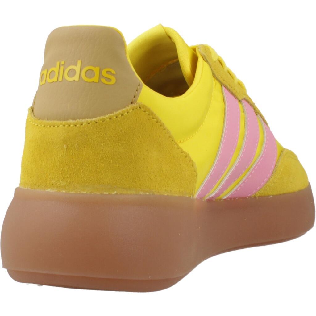 Scarpe Adidas modello Barreda Decode per donne 3/5