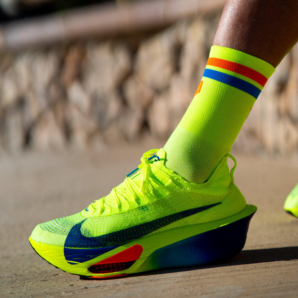 PRO YELLOW - CHAUSSETTES DE COURSE ULTRALÉGÈRES 3/6