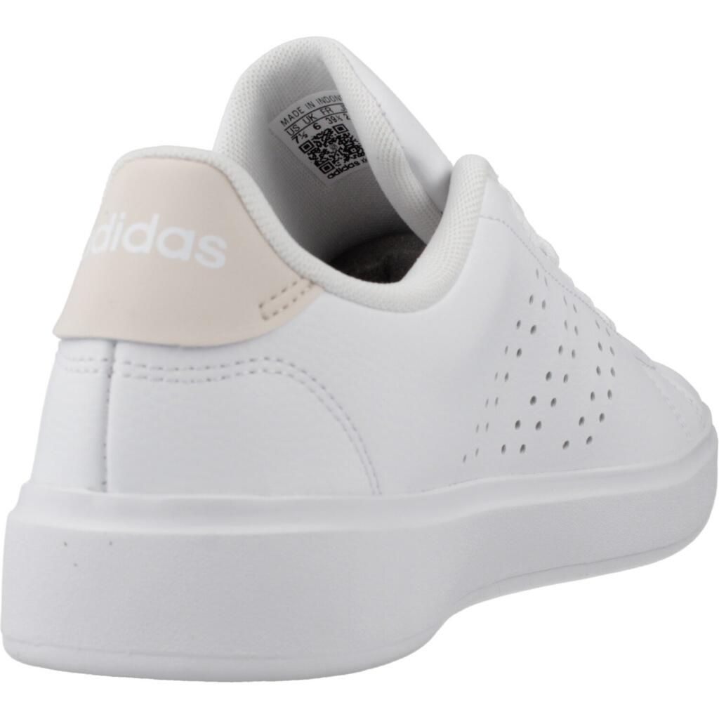 Baskets Adidas modèle IF1660 pour femmes 3/7