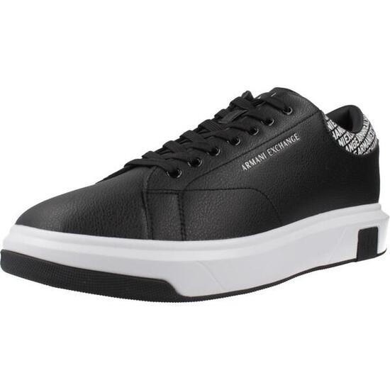 Chaussure de randonnée Baskets Homme Armani Exchange XUX123 Noi