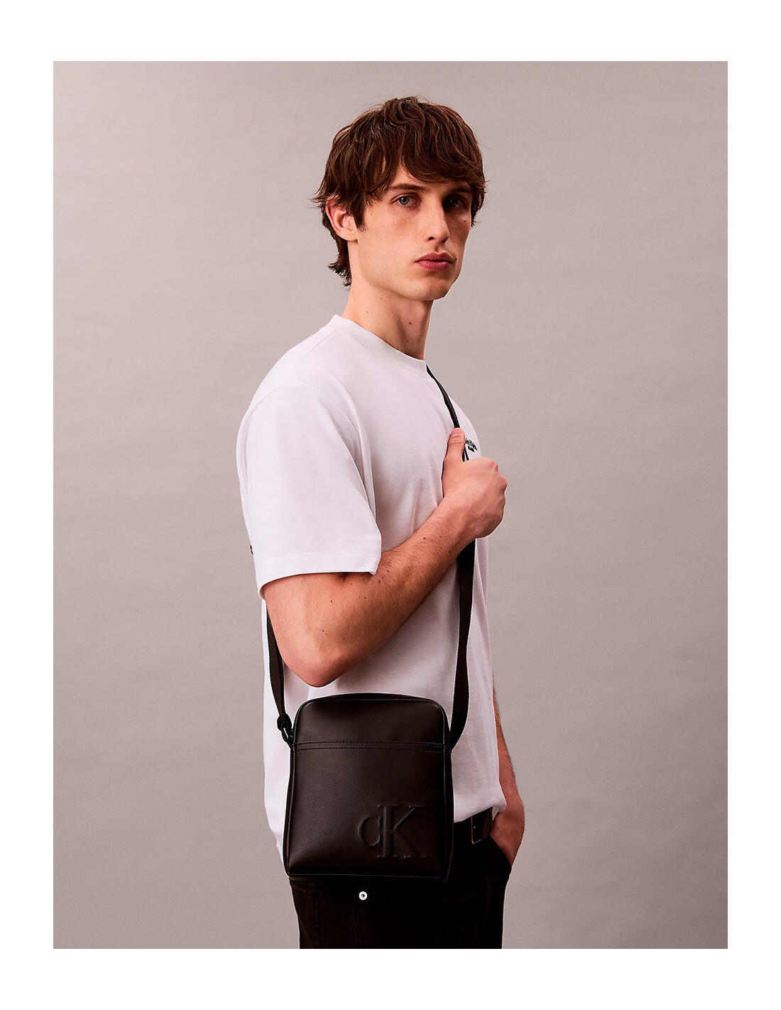 Bolso Calvin Klein en color UB1-Negro 5/5