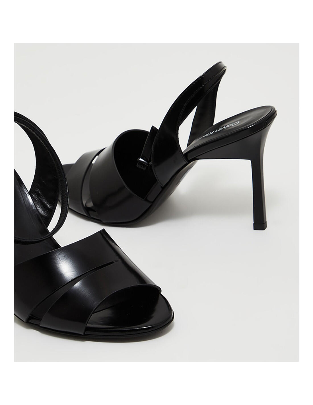 Sandalias Calvin Klein en color BEH-Negro 4/4