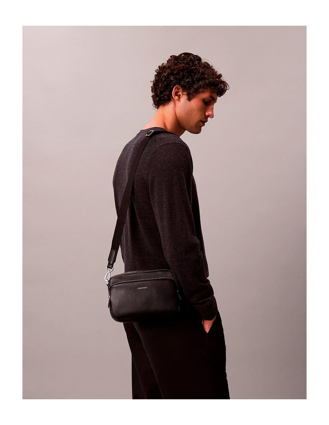 Bolso Calvin Klein en color UB1-Negro 5/5
