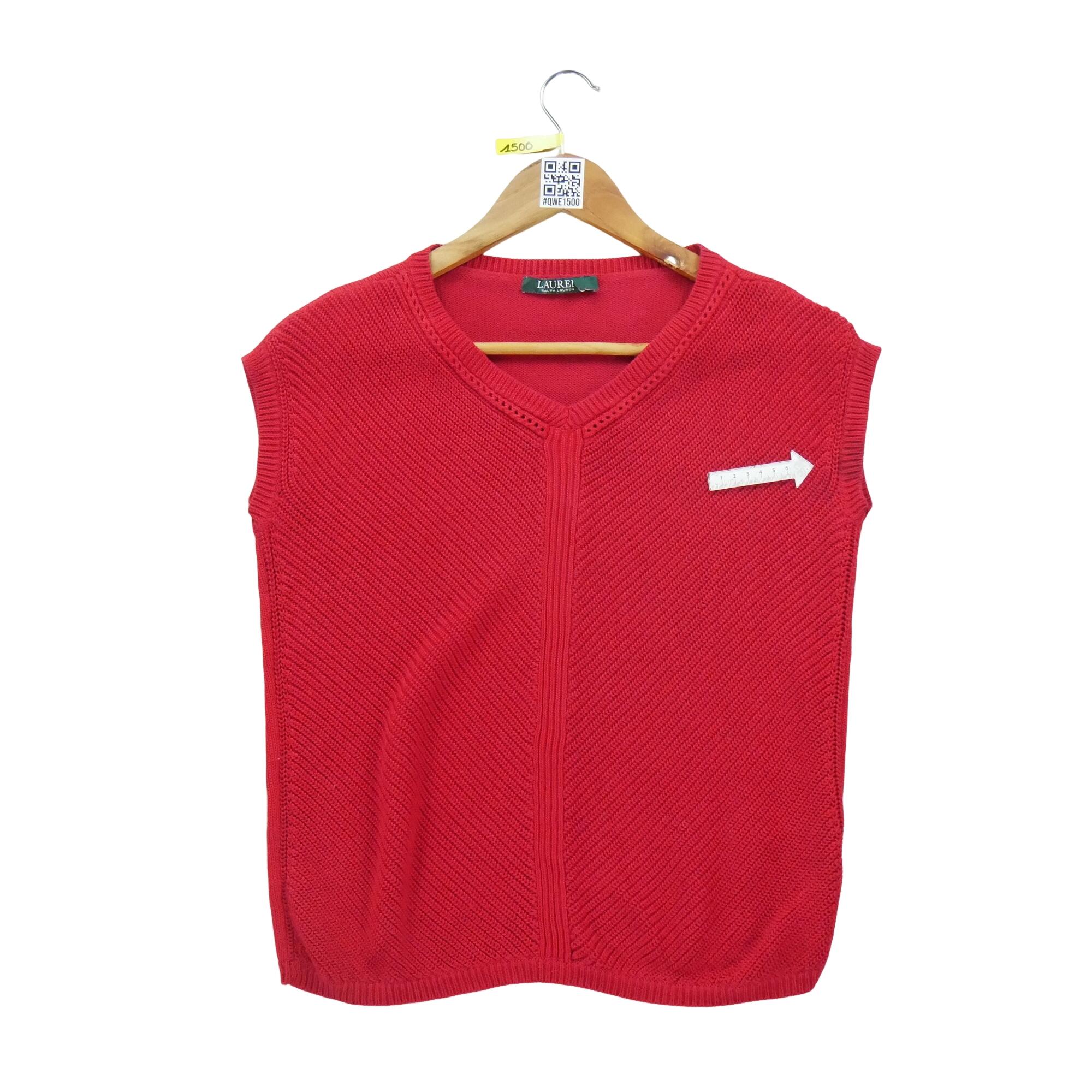 Women's Red Sweater 4/7