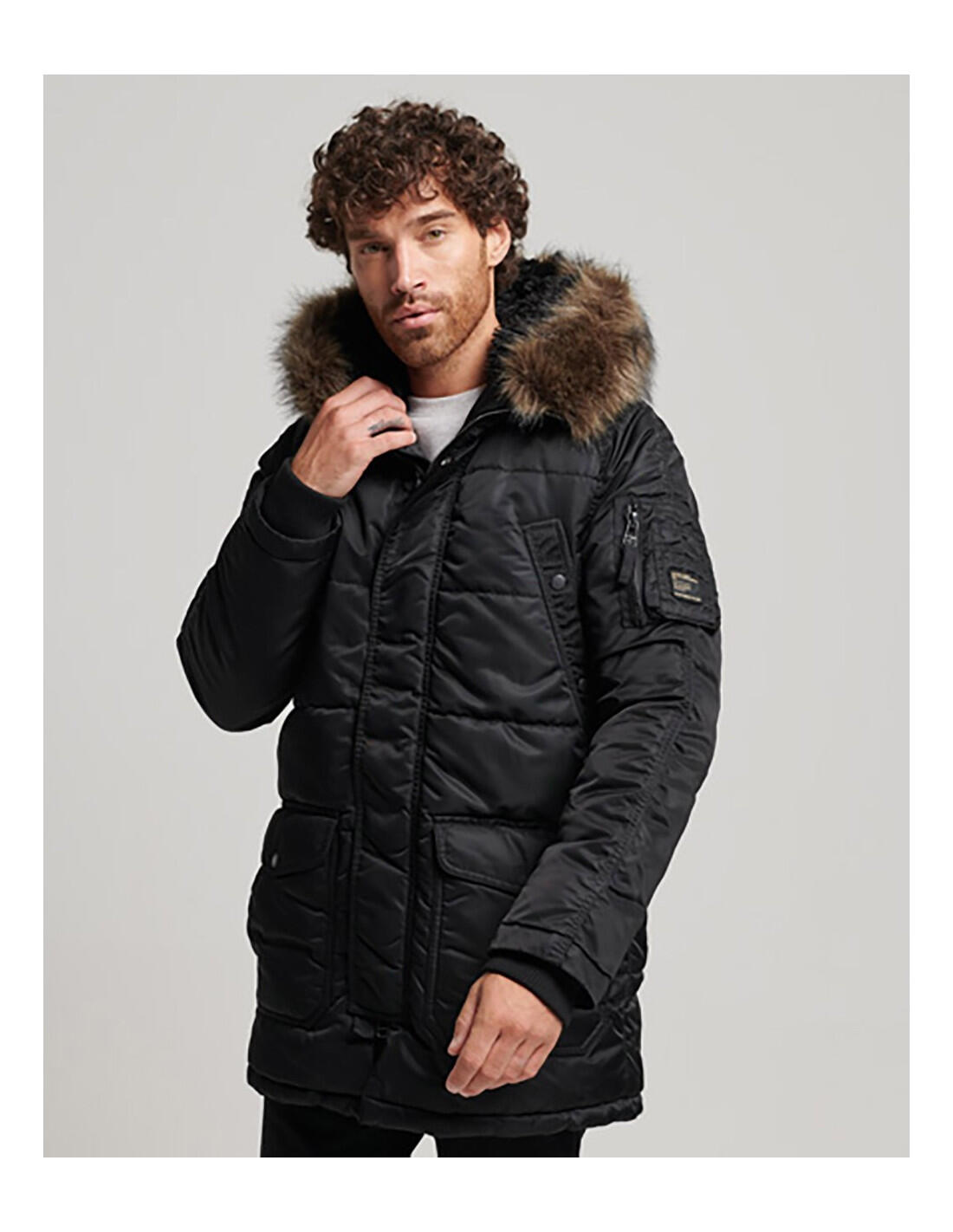 SUPERDRY picture