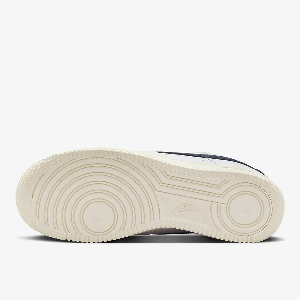 Chaussures De Sport Femme Nike W Air Force 1 '07 Flyease 4/7