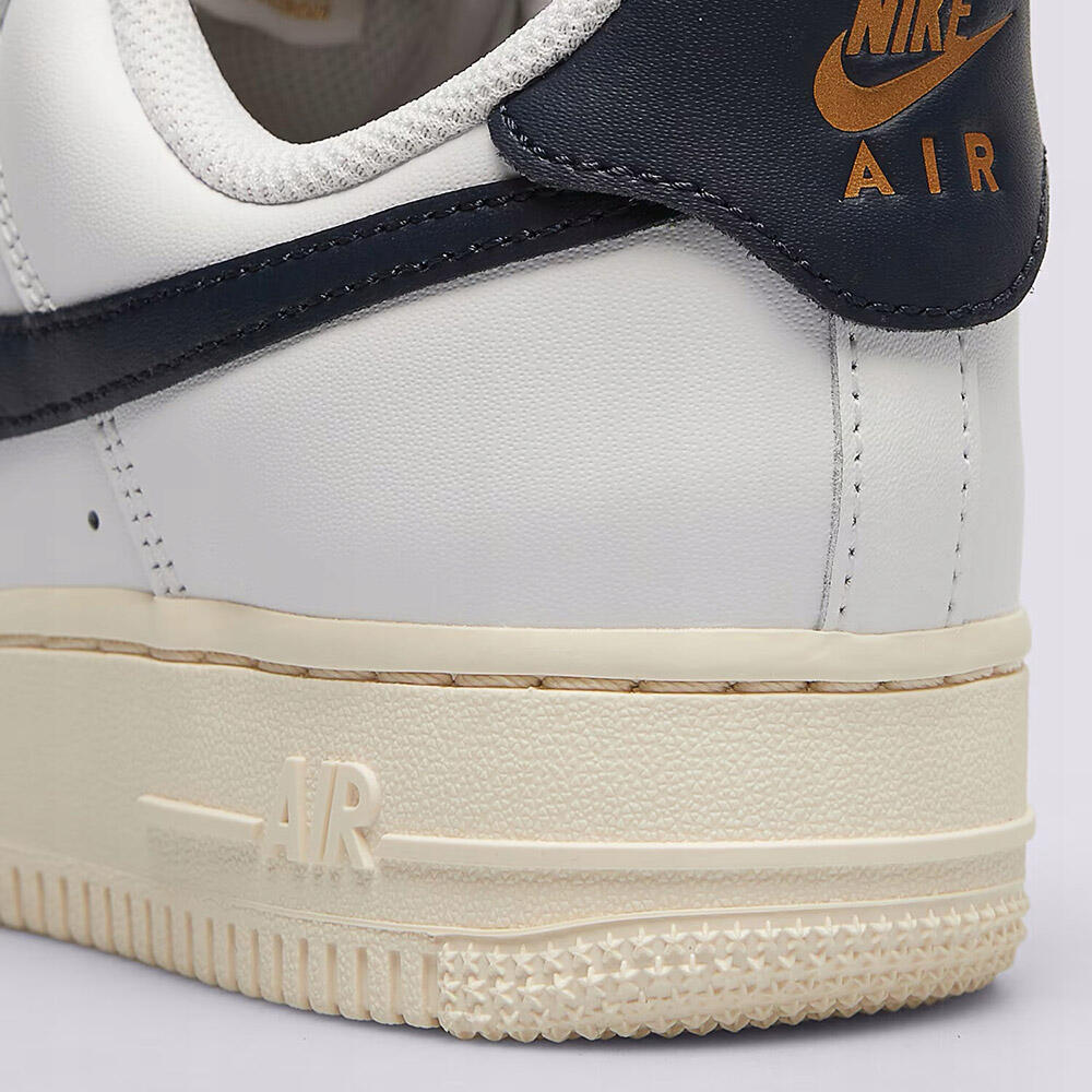 Chaussures De Sport Femme Nike W Air Force 1 '07 Flyease 6/7