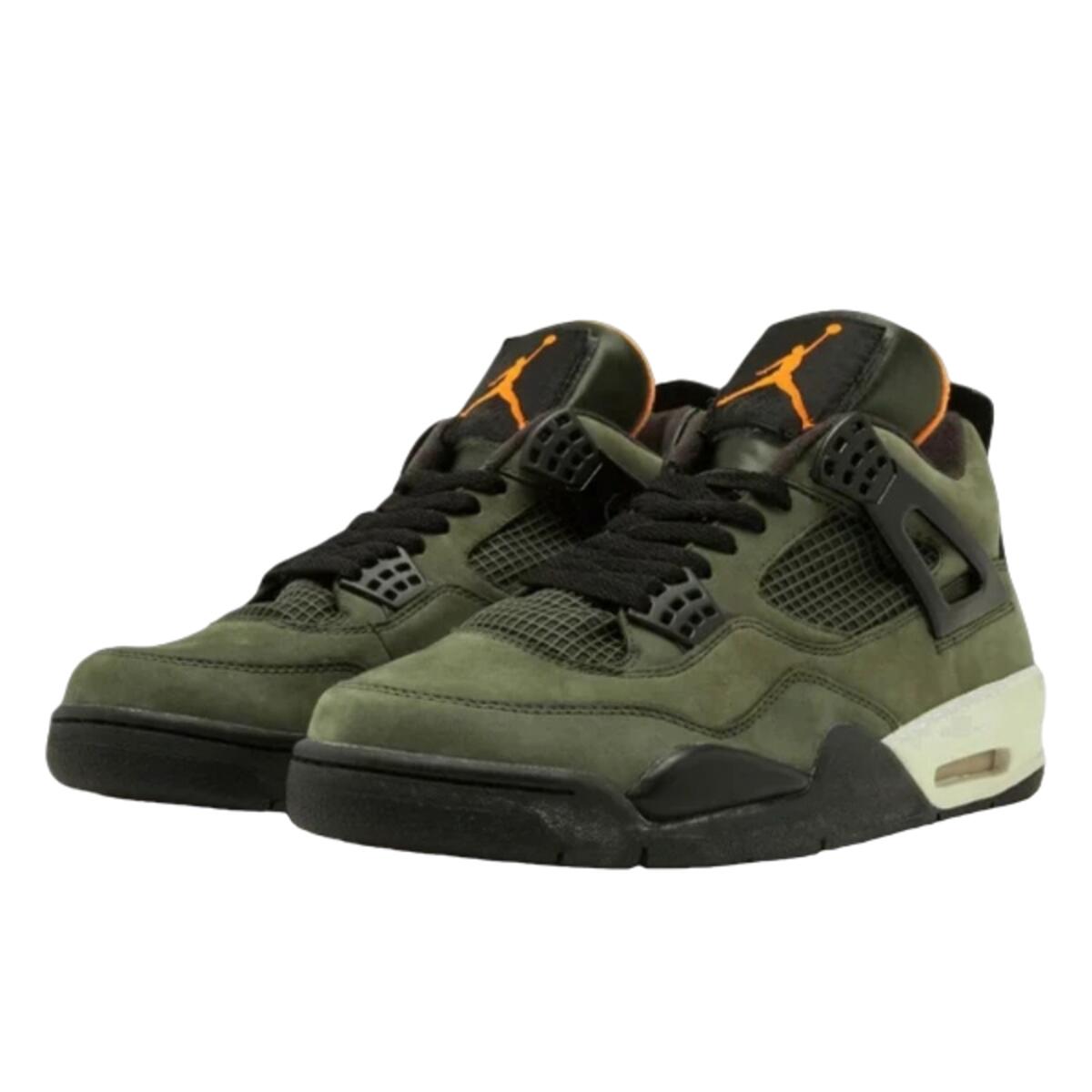Zapatillas  4 Retro OG SP Undefeated (2025) 2/4