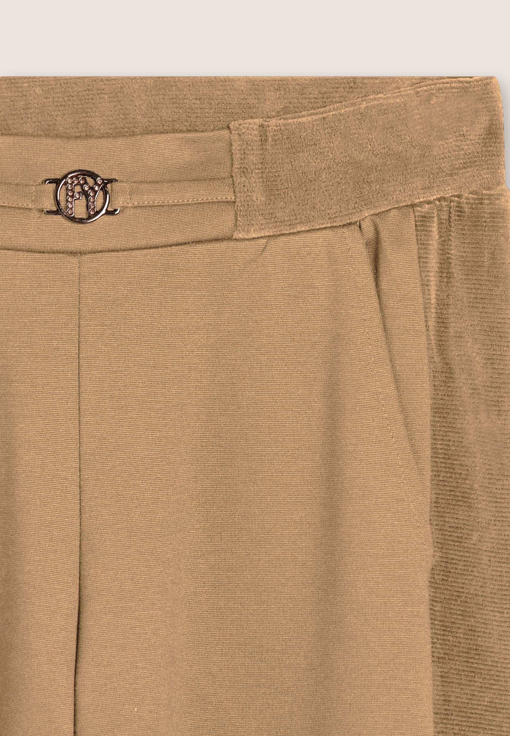 Pantaloni wide leg in viscosa con dettagli in ciniglia 3/3