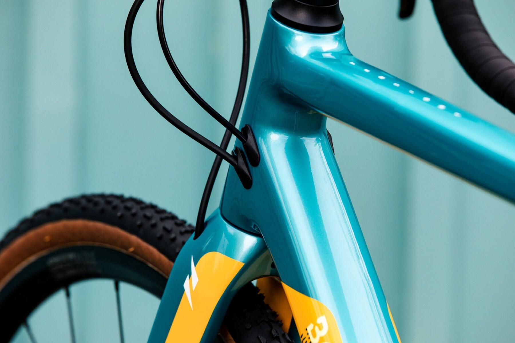Bombtrack Tension C Bike Matt Glossy Turquoise L 4/7
