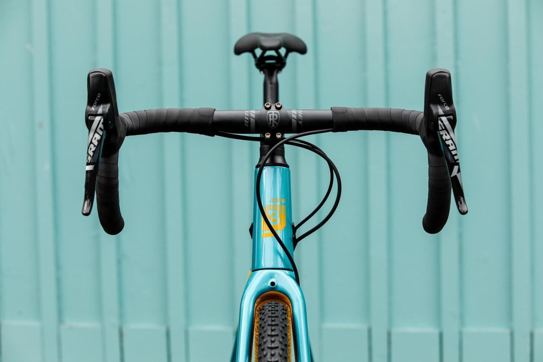 Bombtrack Tension C Bike Matt Glossy Turquoise L 2/7