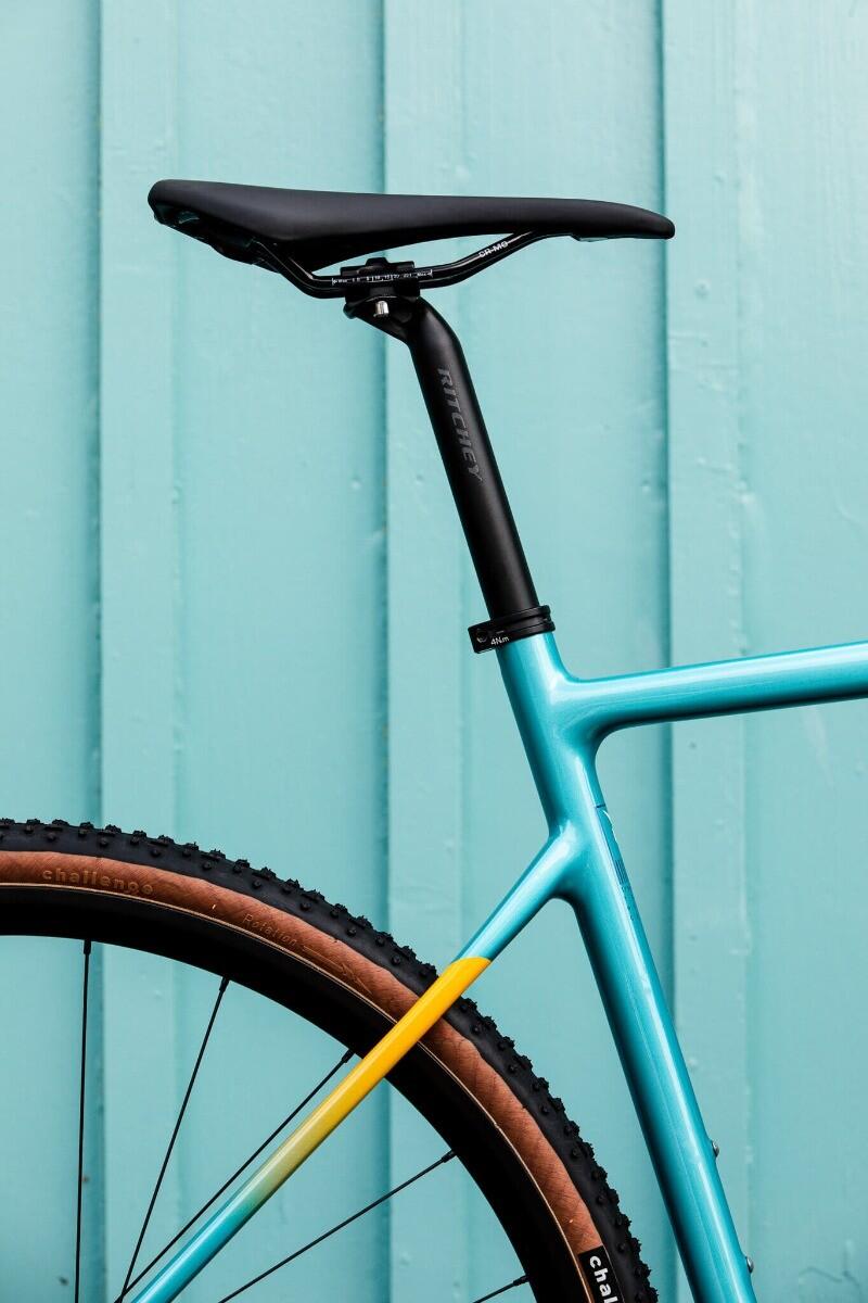 Bombtrack Tension C Bike Matt Glossy Turquoise L 5/7