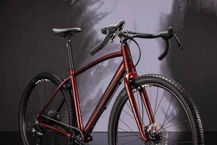 Beyond AL Apex Bike Matt Metallic Red