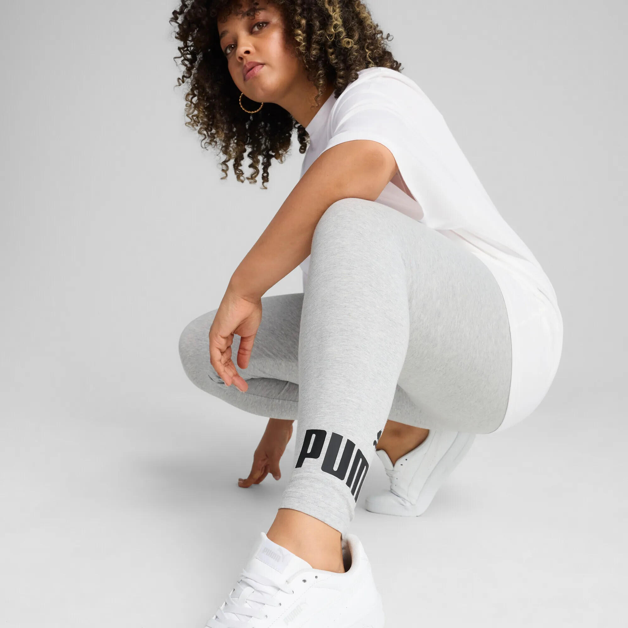 Leggings con logo ESS N. 1 da donna PUMA 7/7