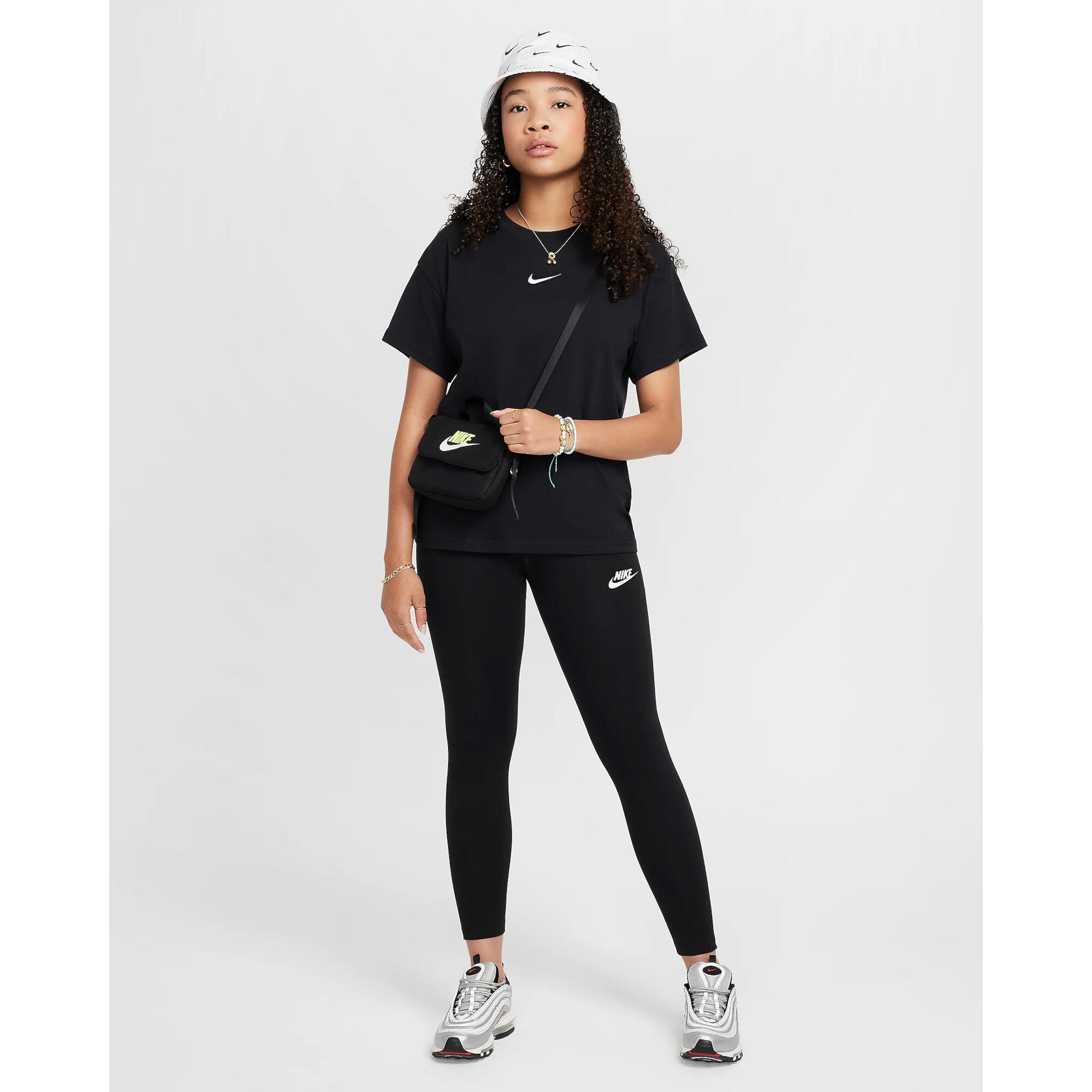 Nike Mädchen Leggings Sportswear Classics Big K FZ5583 3/4