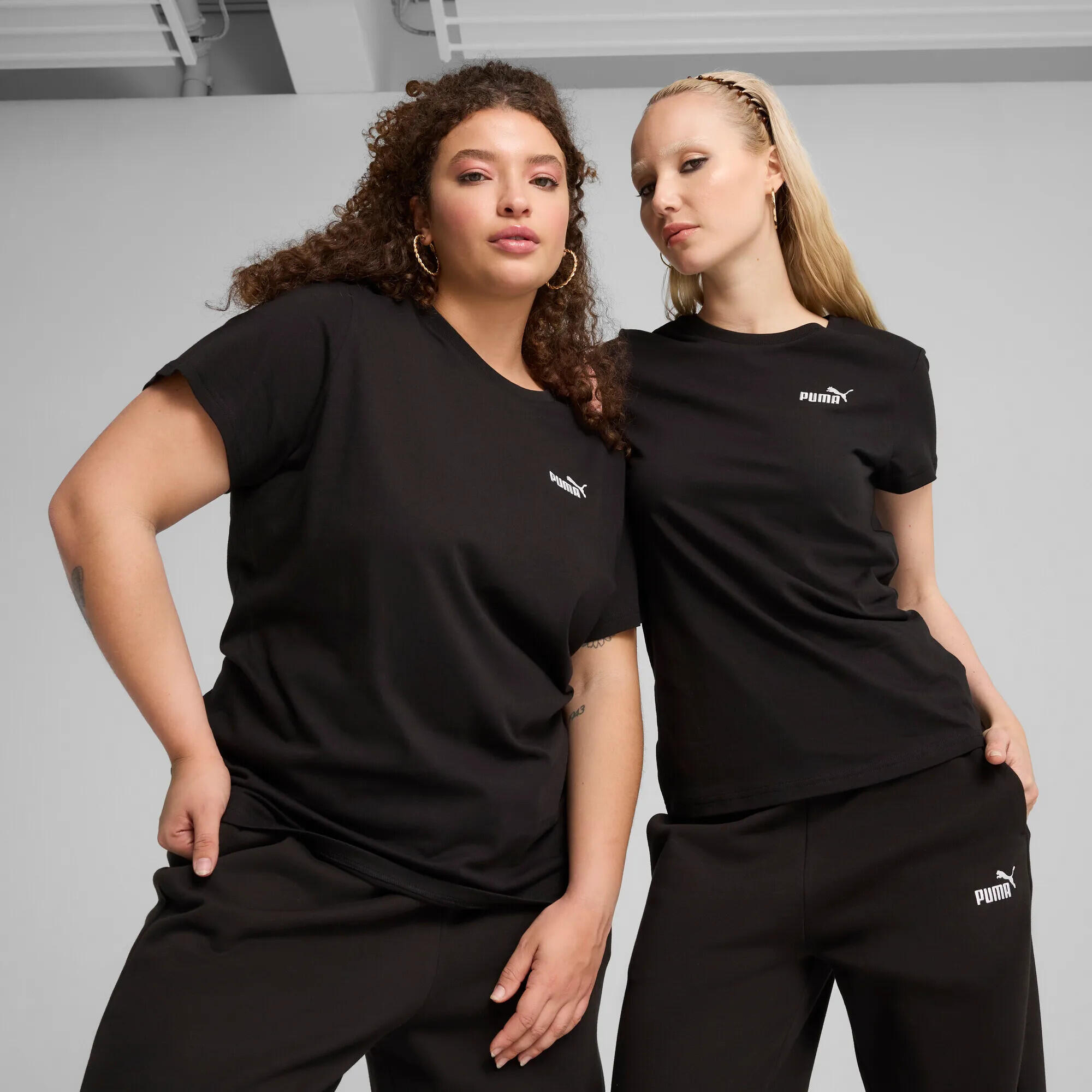 T-shirt mulher gola redonda logo Ess Small No. 1 PUMA 9/13