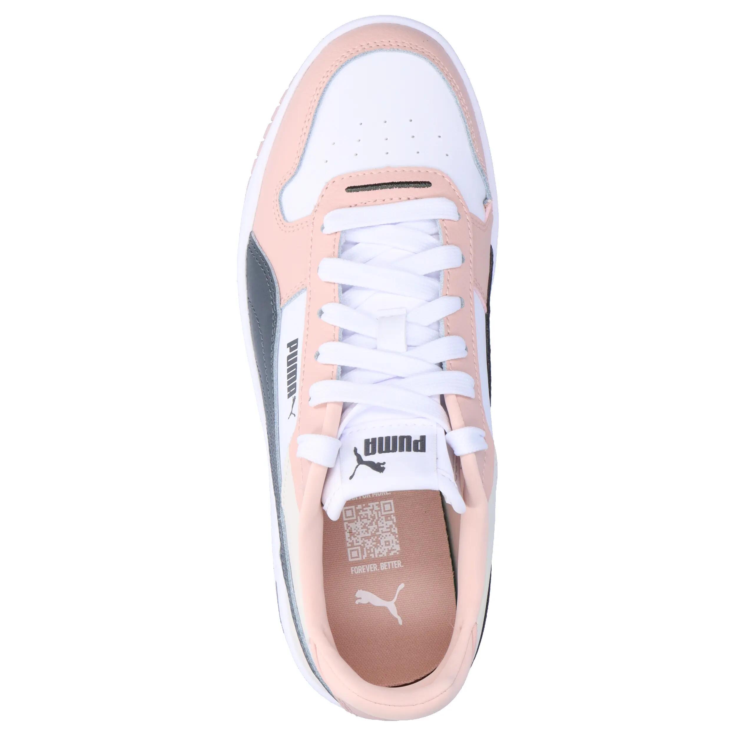 Damestrainers Puma Carina Street 5/15