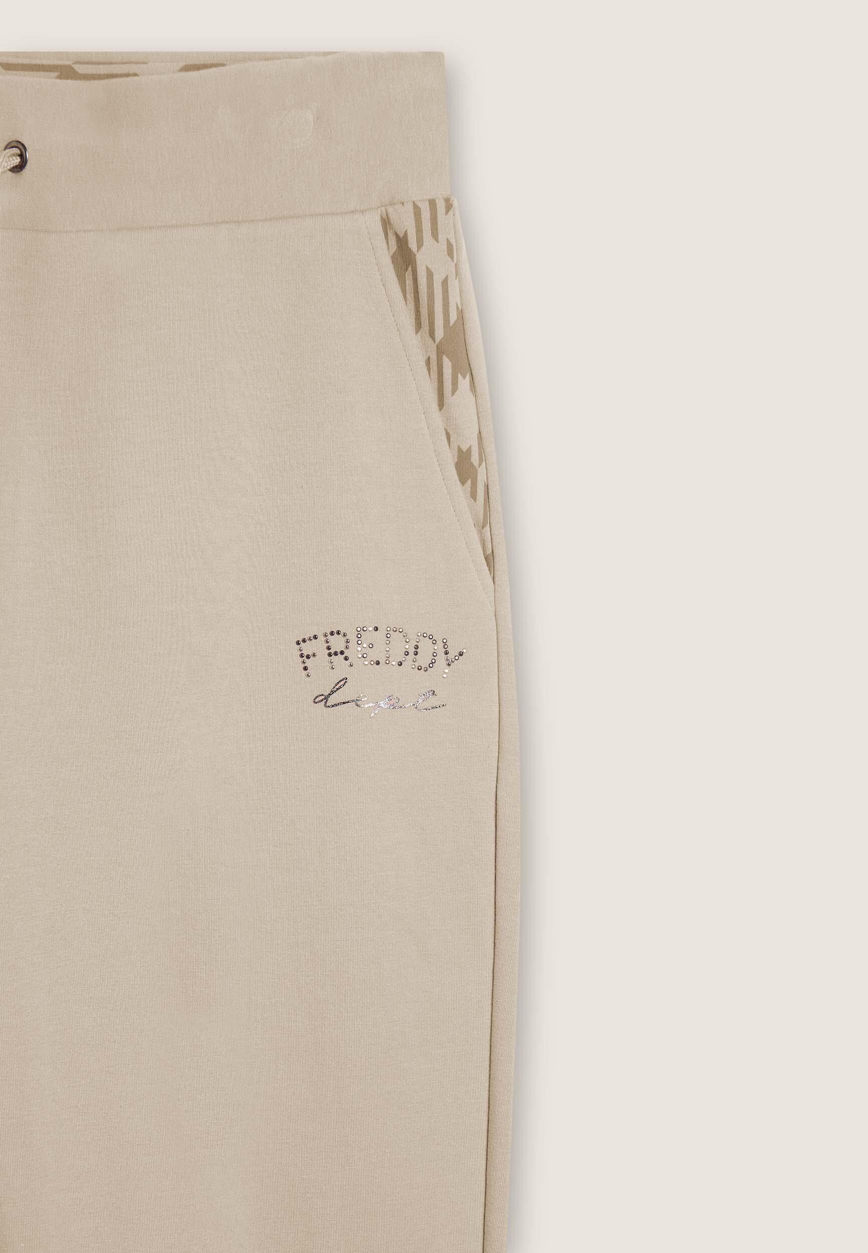 Pantaloni con spacchi laterali sul fondo 3/3