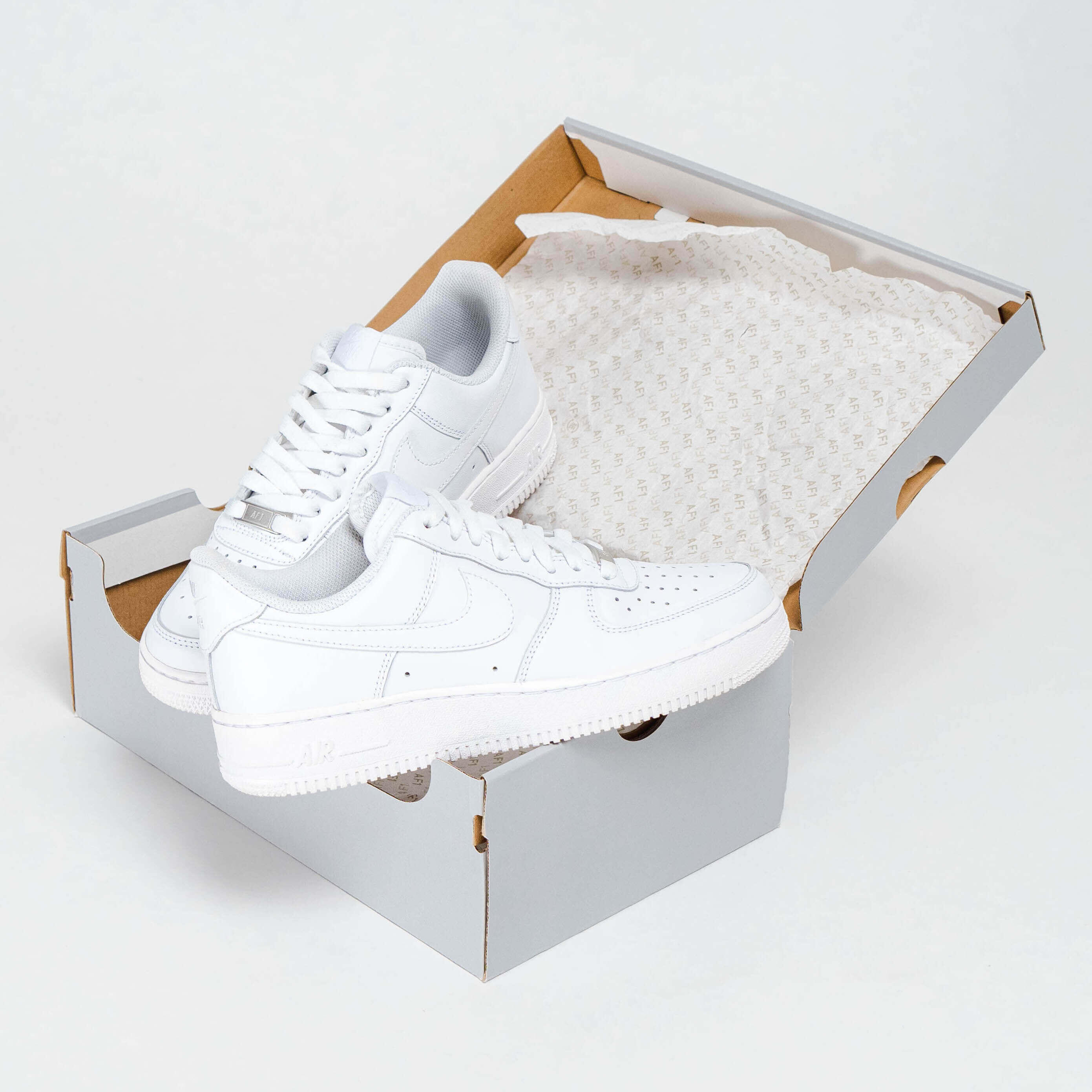 Air Force 1 Low '07 Triple White 3/5
