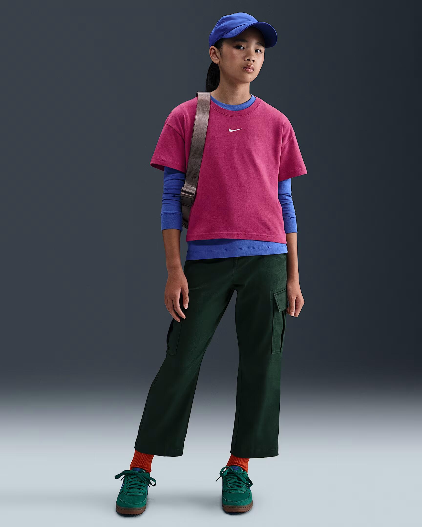 NIKE picture