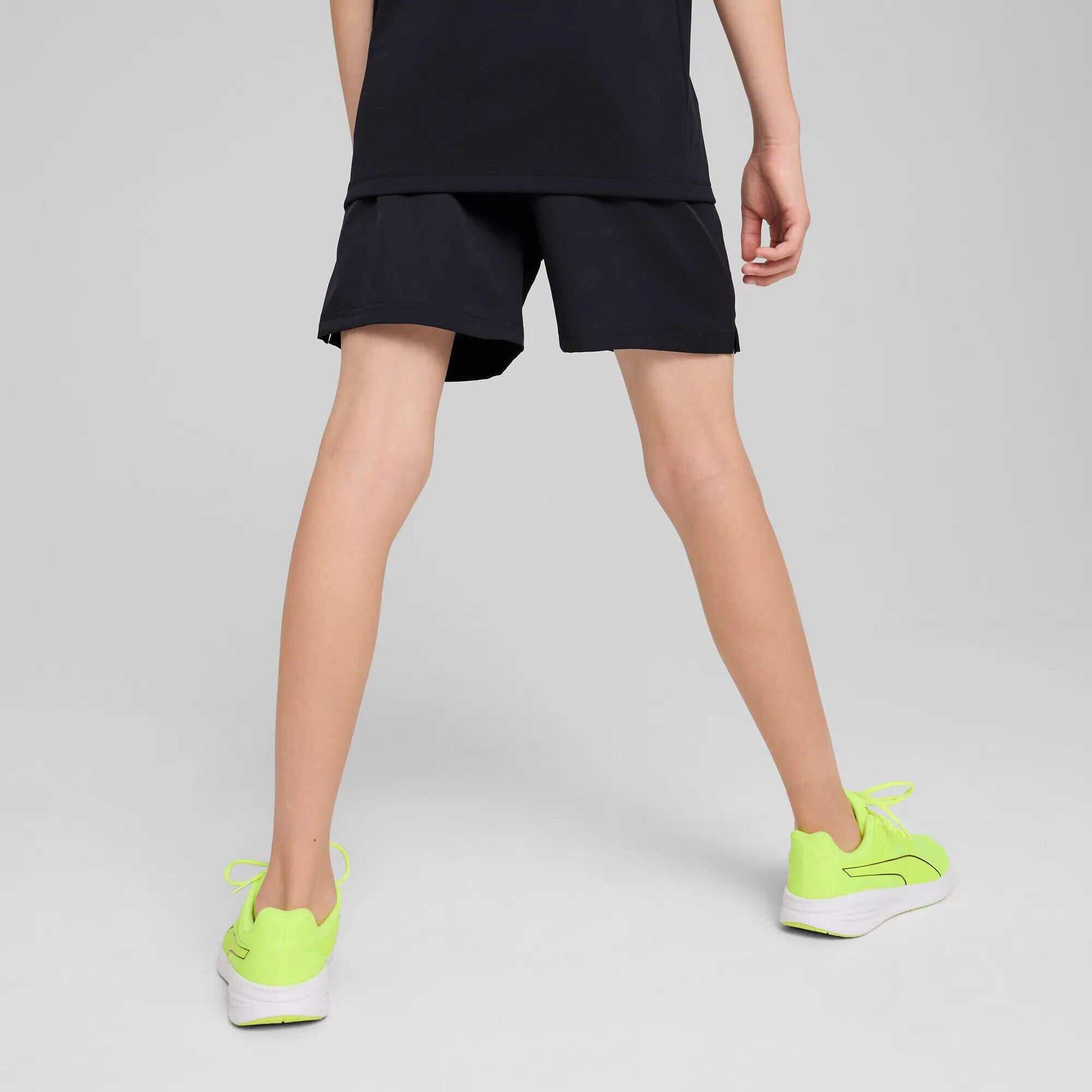 Short Puma modèle 526539-16 pour enfants 2/4