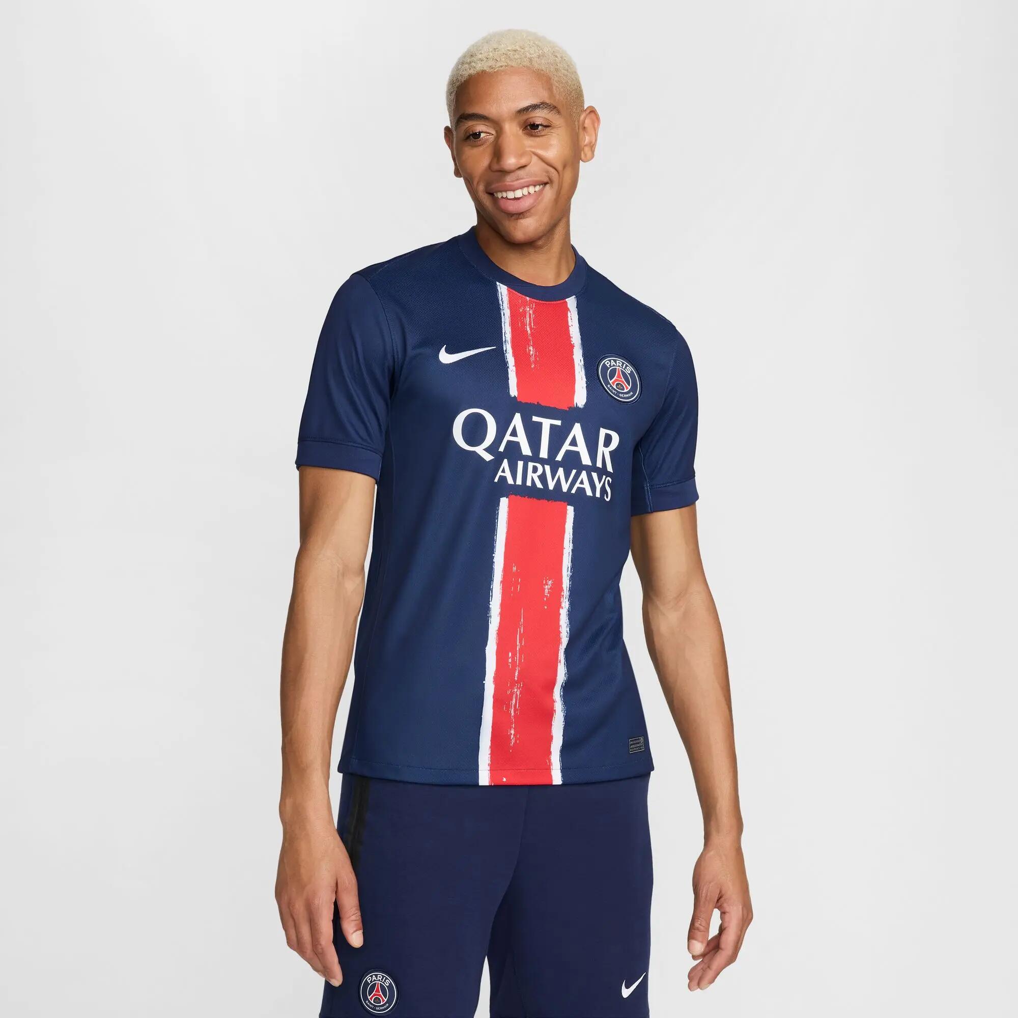Nike Herren Heimtrikot Paris Saint-Germain 2024/25 FN8795 1/2