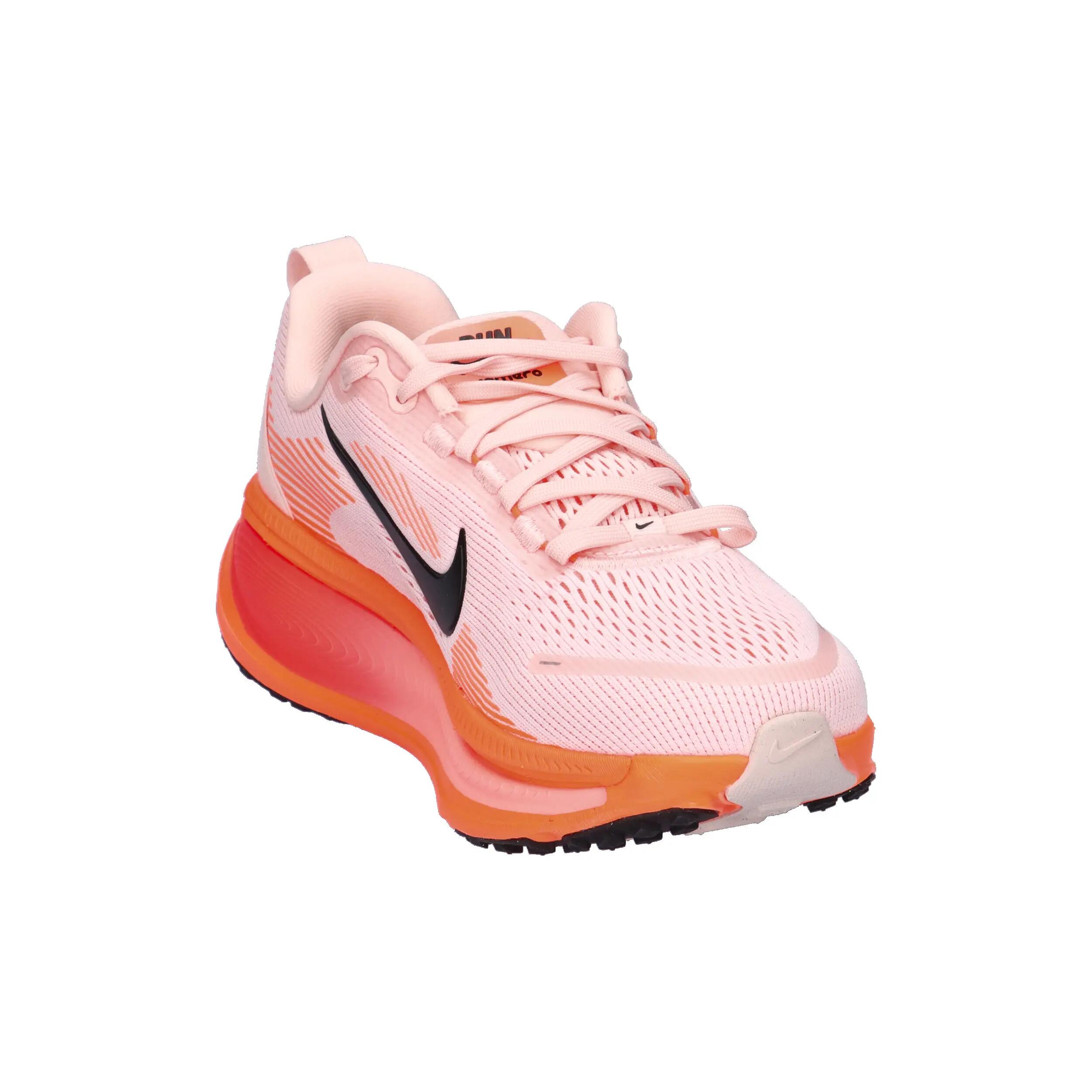 Nike Vomero 18 Echo Pink (Women's) 2/7