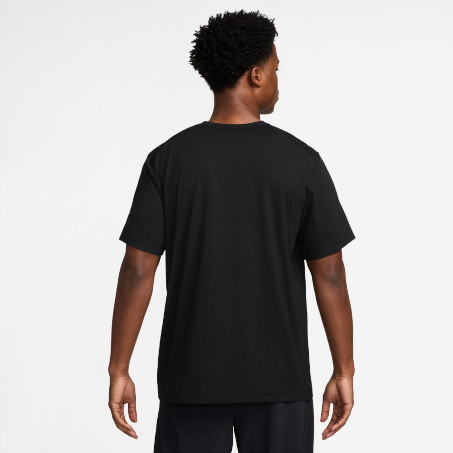 Nike Herren T-Shirt Hyverse Swoosh Dri-FIT Tee FZ1064 2/3