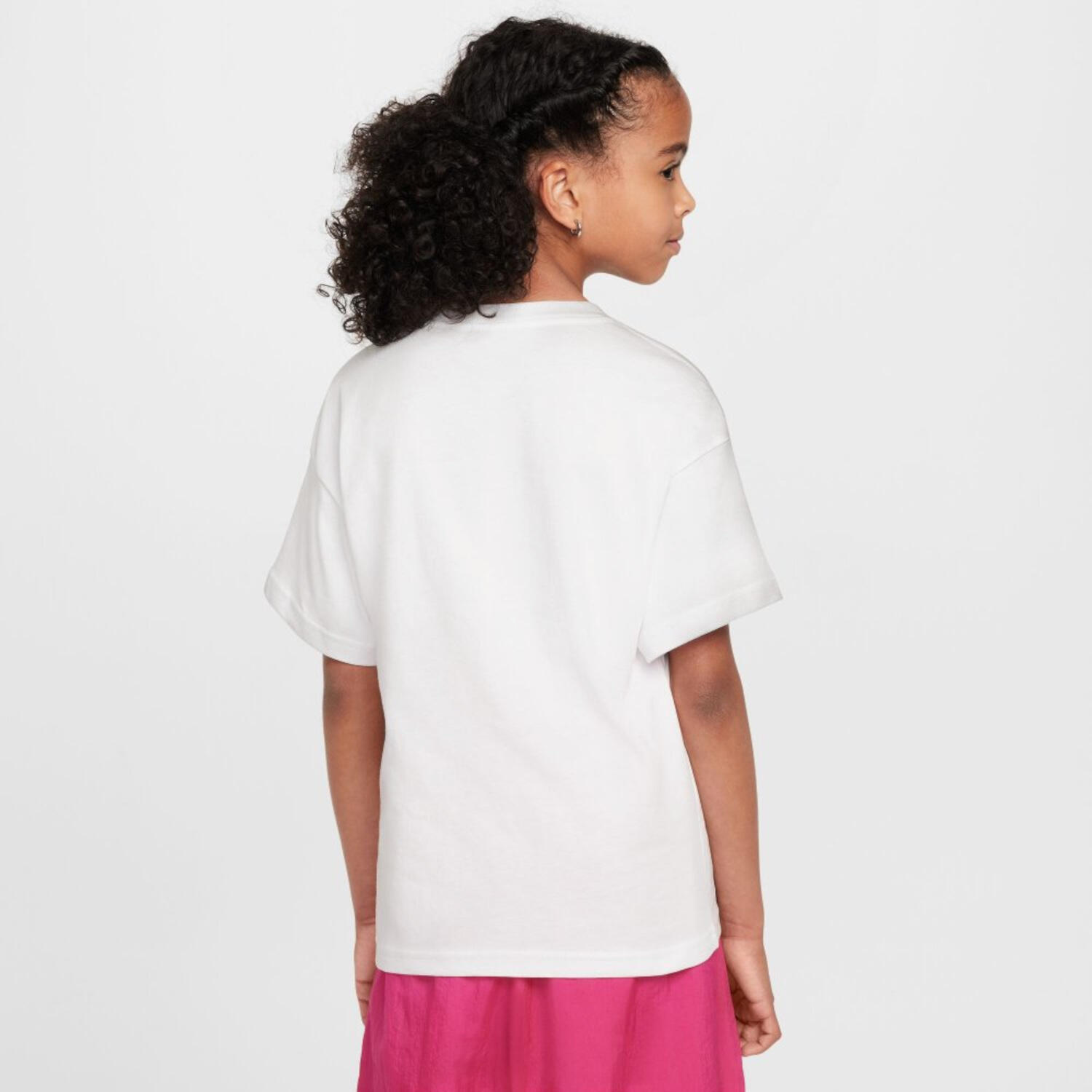 Nike Mädchen T-Shirt Big Girls Sportswear FZ5539 2/6